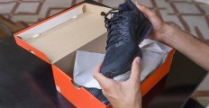 shoes-box-picture-id848132494
