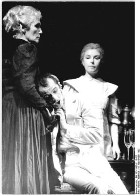 Conflicting characters: A performance of Ghosts in Berlin, 1983, with Inge Keller, Ulrich Mühe, and Simone von Zglinicki.