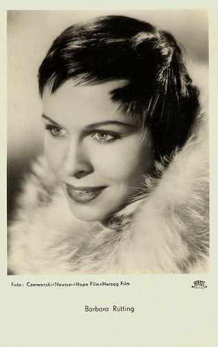 Barbara Rütting in Spionage (1955)