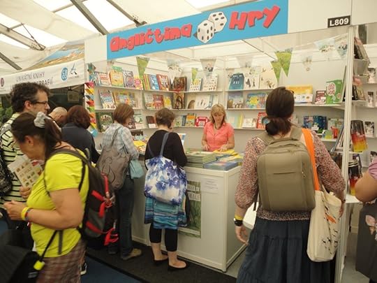 31631859_1760875740673596_1875213950140809216_o