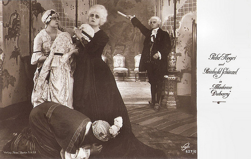 Pola Negri in Madame Dubarry