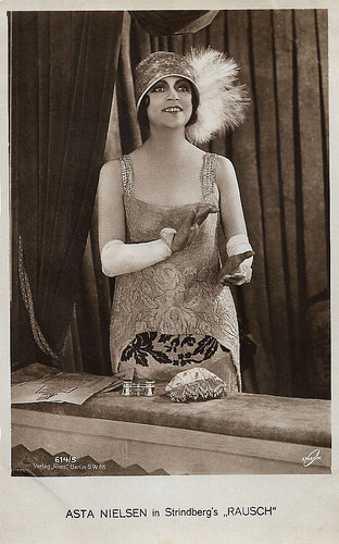 Asta Nielsen in Rausch (1919)