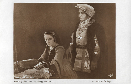 Henny Porten and Ludwig Hartau in Anna Boleyn