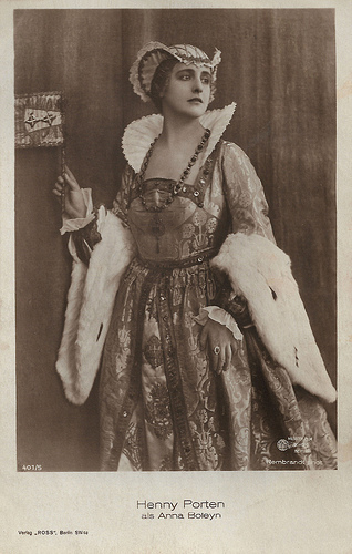 Henny Porten in Anna Boleyn