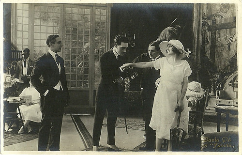 Paola Pô in Favilla