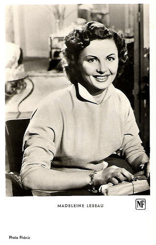 Madeleine Lebeau in Dupont Barbès (1951)