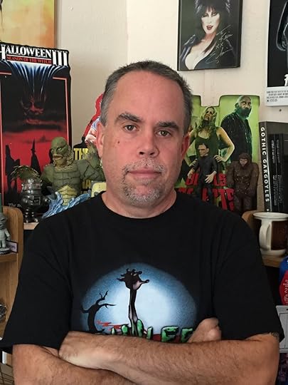 Hunter Shea Headshot 2016.jpg