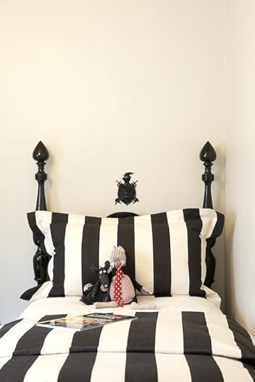 black and white striped bedding sheet set