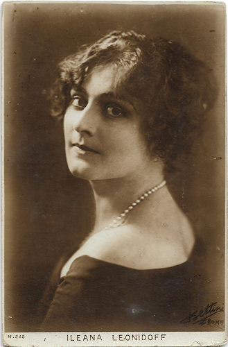 Ileana Leonidoff