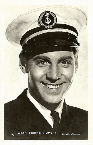 Jean Pierre Aumont
