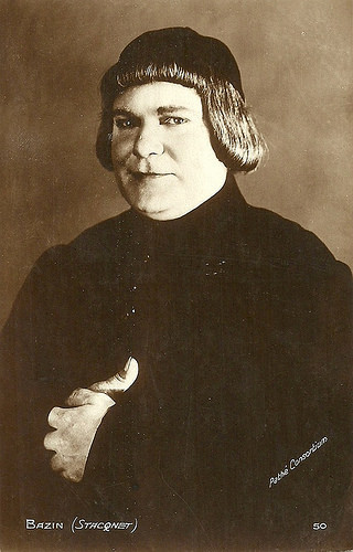 Antoine Stacquet as Bazin in Les trois mousquetaires