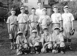 Carl Stotz and the first Little League team.