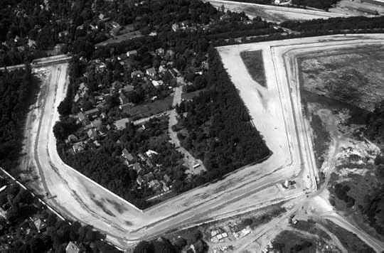 Berlin-Wall-1961-1989-Aerial-view-Don-Sutherland