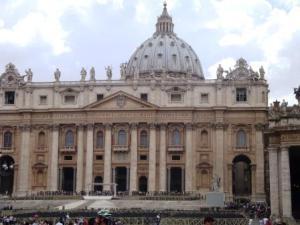 church on vacation, worshipping God on vacation, Catholic mass, Calvary Chapel, churches in foreign languages, translators at church, how to find a church while on vacation