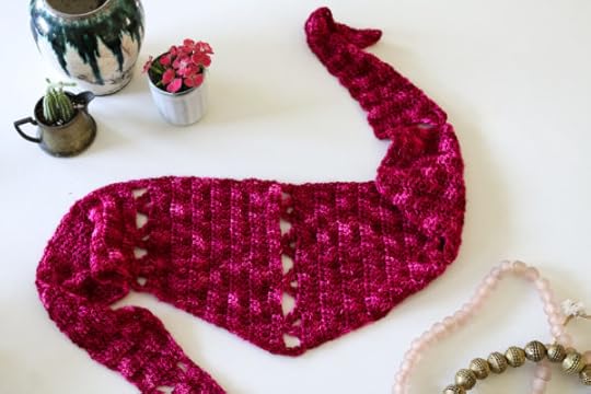 Cashmere Bandit Scarf Crochet #Pattern by #VickieHowell | #crochet it with Jilly Cashmere Yarn #crochetscarf #crochetingscarf #bandit #cashmere #knittingpattern #lacecrochet #howtocrochetlace