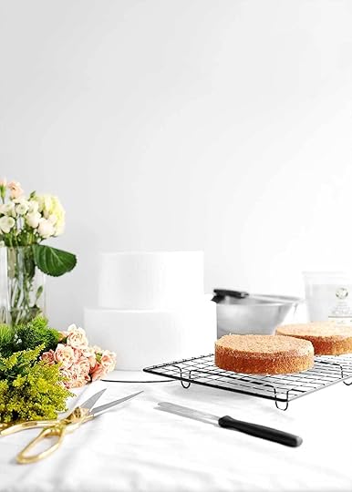 DIY Wedding Cake essentials from The Fauxmartha