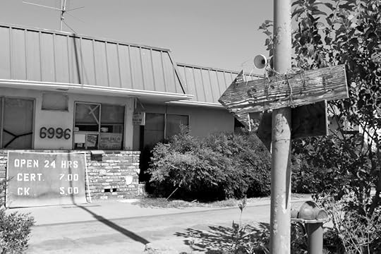  A small truck scale business operates at the northbound entrance to Highway 99 off Herndon Avenue, north of Fresno. © Stephen H. Provost, 2014. 
