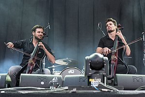 2017 RiP - 2Cellos - by 2eight - 8SC1286.jpg