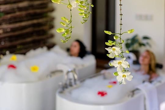 Sea Cliff Resort and Spa Zanzibar bath treatment