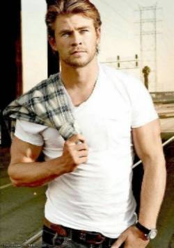  photo 24bf77da-fc7e-4b10-ae41-d2fc9ac7733c_zpscsrytide.jpg