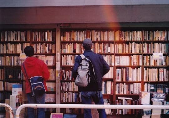 bookstore distribution