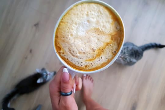merilin-taimre-paljas-porgand-blogi-kass-elli-liisu-vaimne-rännak-hüpnoos-personaal-treener-bikiini-fitness