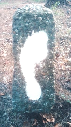 Haiku: Voet in steen