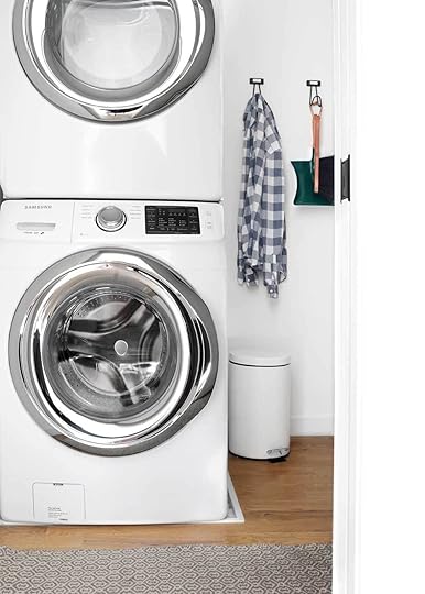 Weekend Laundry Room Makeover from The Fauxmartha