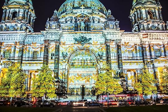Dome of Berlin lit up at night