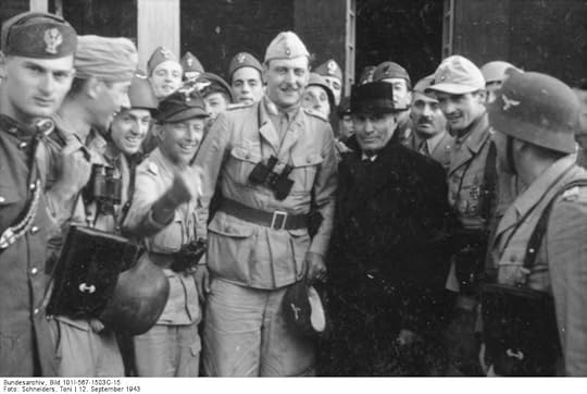 Otto Skorzeny, Harald Mors, and Benito Mussolini in front of Hotel Campo Imperatore, Gran Sasso, Italy, 12 Sept 1943 (German Federal Archive: Bild 101I-567-1503C-15)