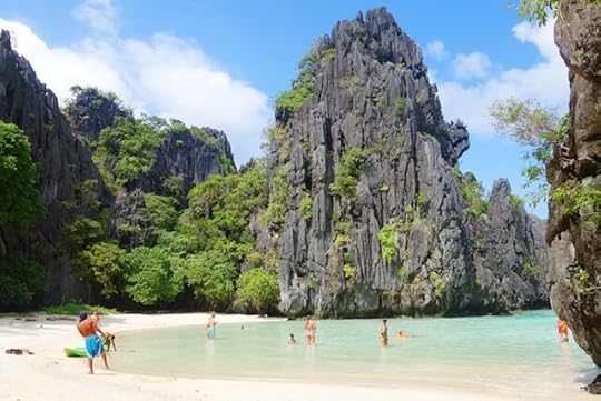 Hidden Beach,El Nido Island Hopping Tours, Survive Travel