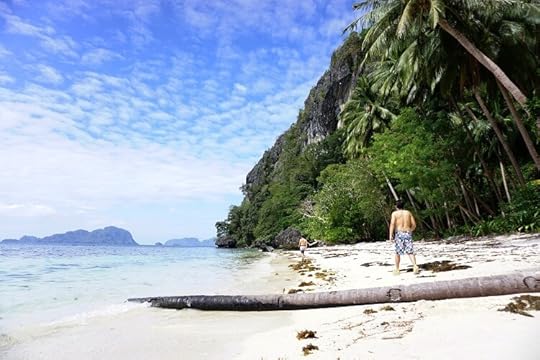 Pasandigan Beach, El Nido Island Hopping Tours, Survive Travel