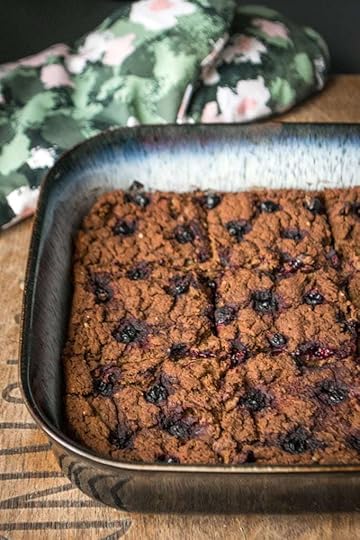 paljas-porgand-merilin-taimre-toidu-blogi-bonduelle-kaunviljad-valk-valgurikas-proteiin-suhkruvaba-gluteenivaba-laktoosivaba-retsept-taimne-taimetoit-vegan-õuna-kook-šokolaadi-brownie