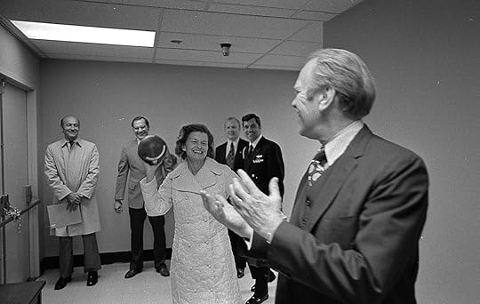 Eager to show everyone how well she was recovering, Betty tossed a football to her husband President Gerald Ford barely a week after her breast cancer surgery.