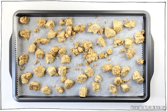 Baked Tofu Bites! An easy baked tofu recipe that is great on its own or can be used in so many dishes: on salads, in sandwiches, in tacos, on pasta, on nachos, as nuggets, the options are endless, use these everywhere! #itdoesnttastelikechicken #veganrecipes #tofu