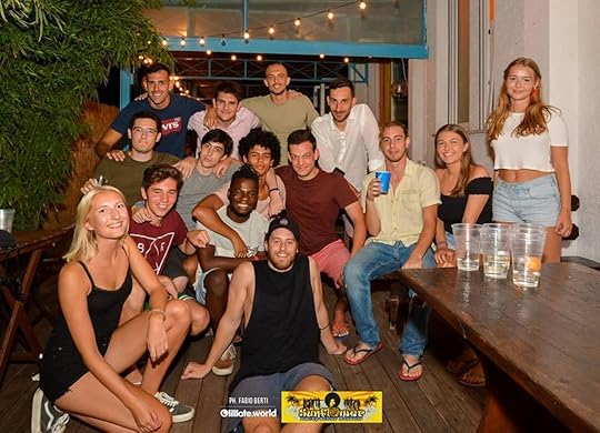 Sunflower Beach Backpacker Hostels & Bar Rimini