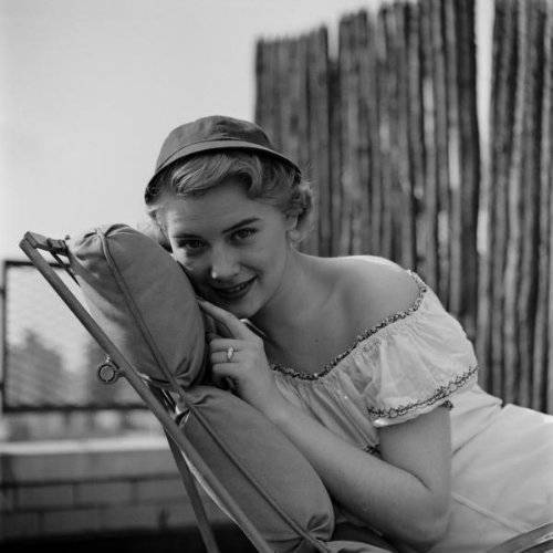 HopeLange_zpsd05a850d