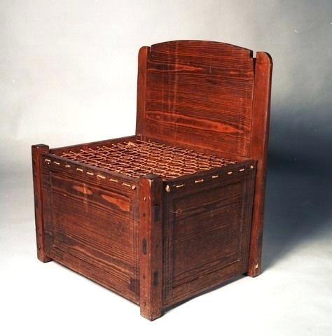 mittelalter bank copy of the chair by the museum in mittelalter bankett