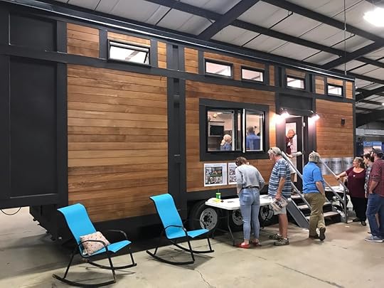 Love the modern vibe of this one.