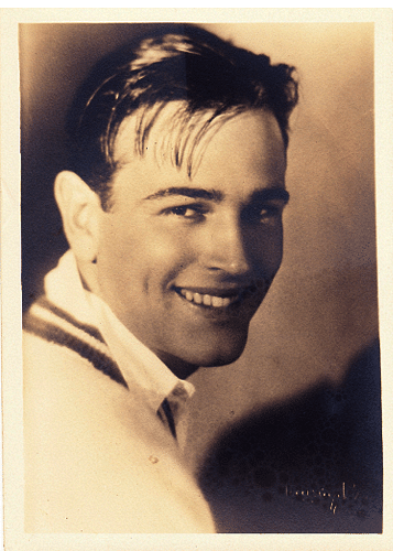 Actor Hugh Allan plays Robert Fairmont in Elizabeth Ellen Carter's novella A Fine Chance which appears in Follow Your Star Home