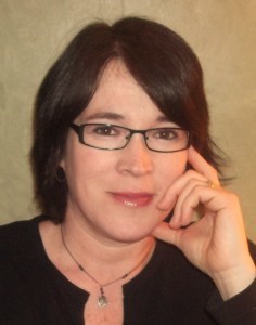 Sara Davison - headshot 1