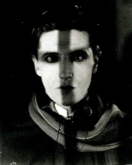  photo Hitchcock-Lodger-4_zps067eeb4b.jpg