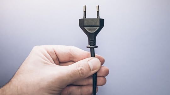 5 Reasons You Should Consider Unplugging from Social Media | WeavingInfluence.com