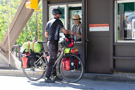 Cyclist enters Yellowstone National Park