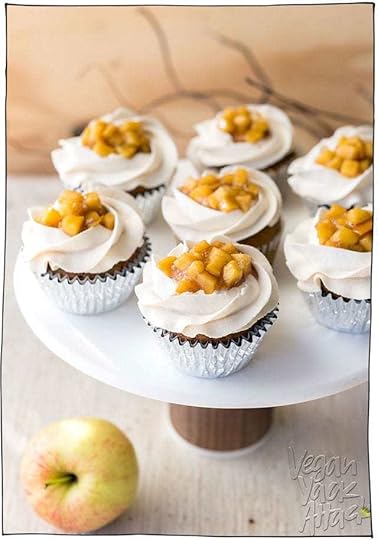 Vegan holiday potluck recipes!!! Everything from appetizers, salads, sides, mains, and of course desserts! Make ahead, then bring them to the party. Perfect for Thanksgiving, Christmas, or anytime holiday celebration. #itdoesnttastelikechicken #veganrecipes #veganthanksgiving #veganchristmas