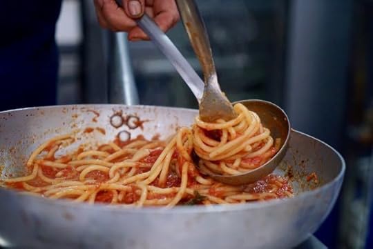 making pasta in gragnano