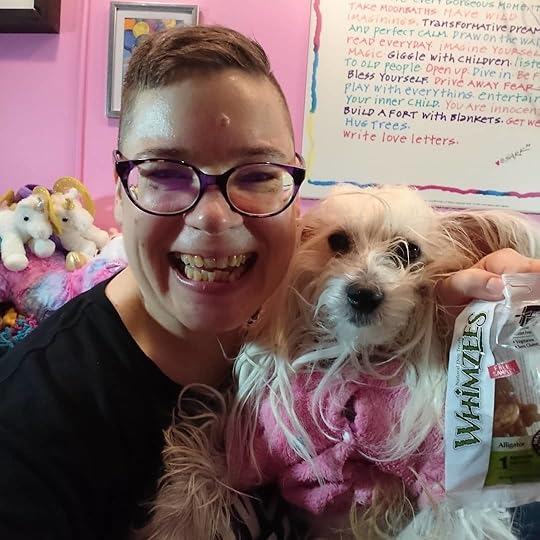 I ordered Petal’s pet food and treats from PetSmart with home delivery (I am so glad that they deliver!) and they tucked in a handwritten note and an extra treat for Petal. I thought that was such a lovely thing to do and also a great marketing because it made me feel good. It was a Whimzees chewie shaped in an alligator and Petal has been enjoying it! Thank you @petsmart !