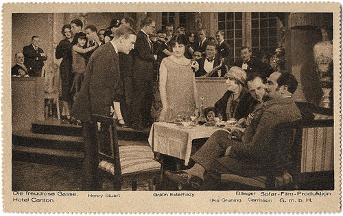 Henry Stuart and Agnes Eszterhazy in Die Freudlose Gasse (1925)
