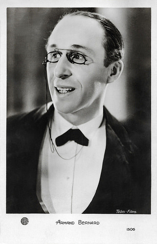 Armand Bernard in La femme en homme (1932)