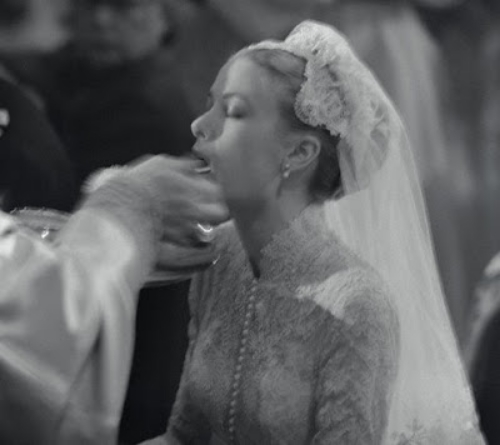  photo PrincessGraceReceivesCommunion_zps498523a3.jpg